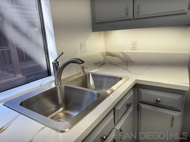 5790 Friars Rd E6, San Diego, California 92110