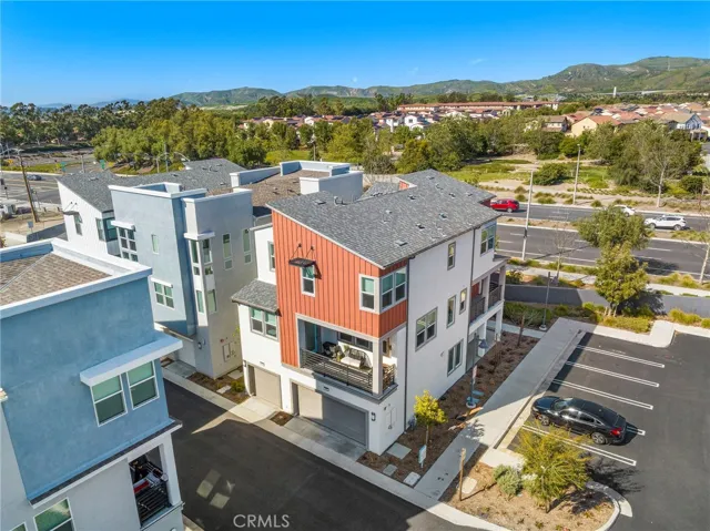 101 Fable, Irvine, California 92618