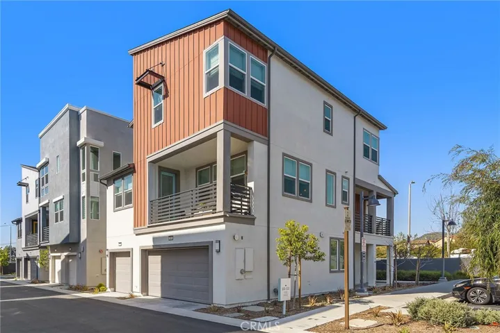 101 Fable, Irvine, California 92618