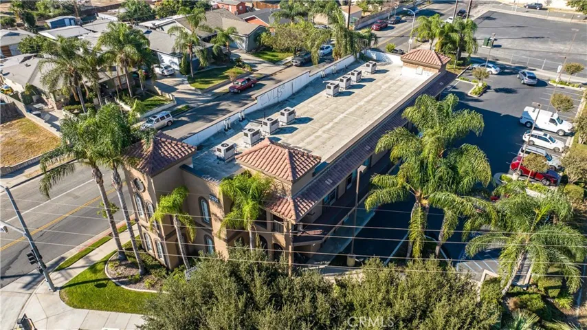 232 E Grand Boulevard, Corona, California 92879