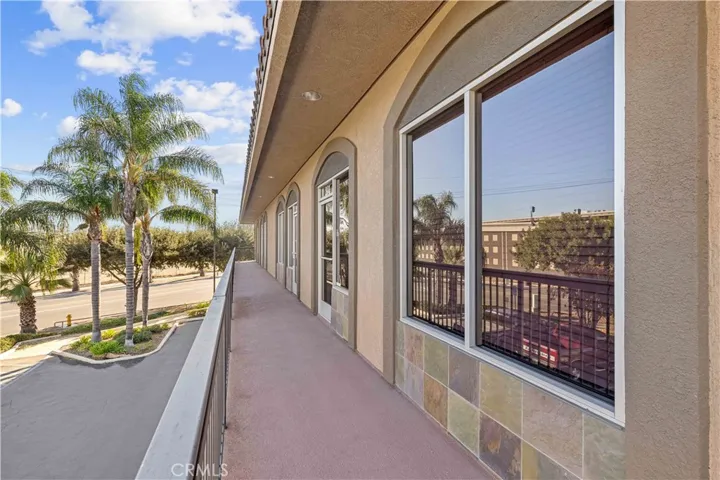 232 E Grand Boulevard, Corona, California 92879