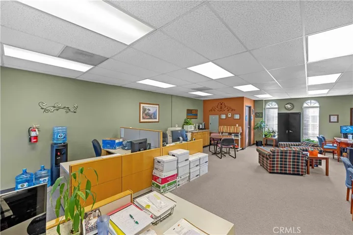 232 E Grand Boulevard, Corona, California 92879