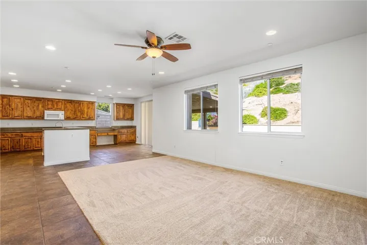 28950 Horner Lane, Highland, California 92346