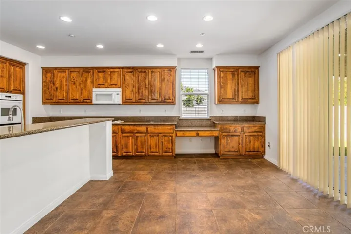 28950 Horner Lane, Highland, California 92346