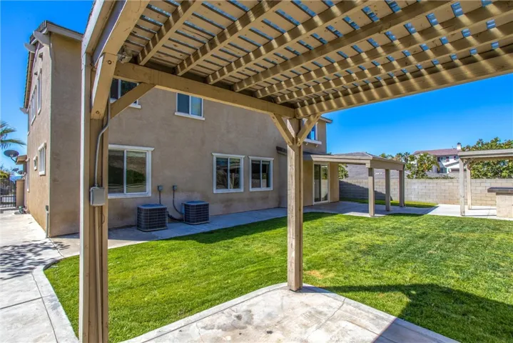 28950 Horner Lane, Highland, California 92346