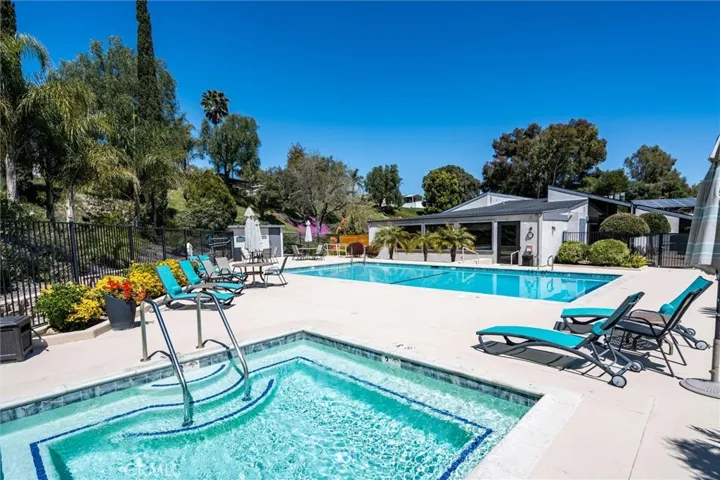 Clubhouse pool/spa