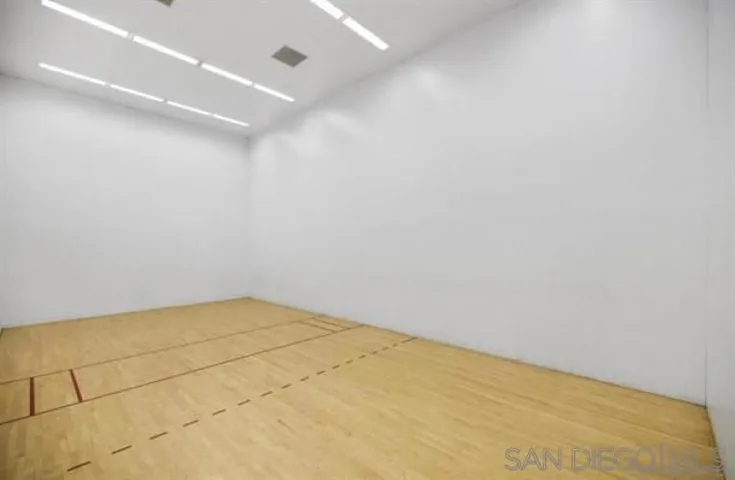5865 Friars Rd 3114, San Diego, California 92110