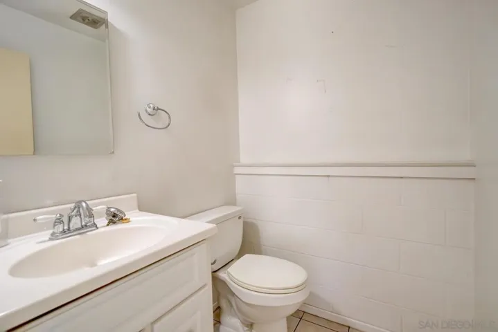8602 Highwood Dr, San Diego, California 92119