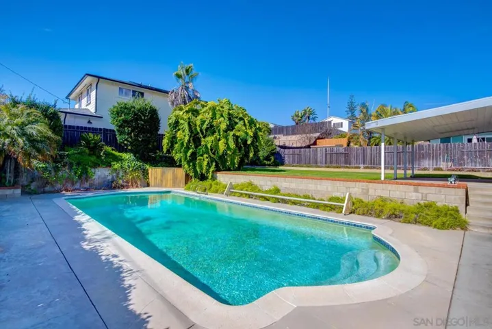8602 Highwood Dr, San Diego, California 92119