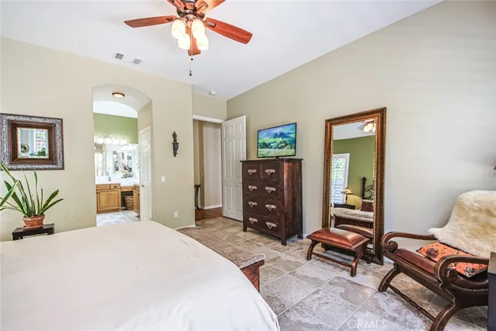 44912 Dolce Street, Temecula, California 92592