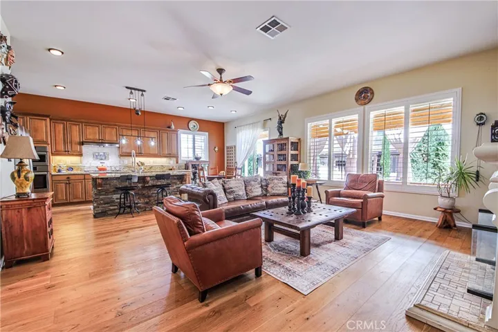 44912 Dolce Street, Temecula, California 92592
