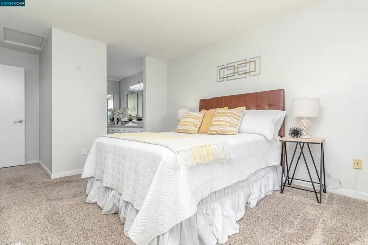 35 Sapphire Ct., Hercules, California 94547