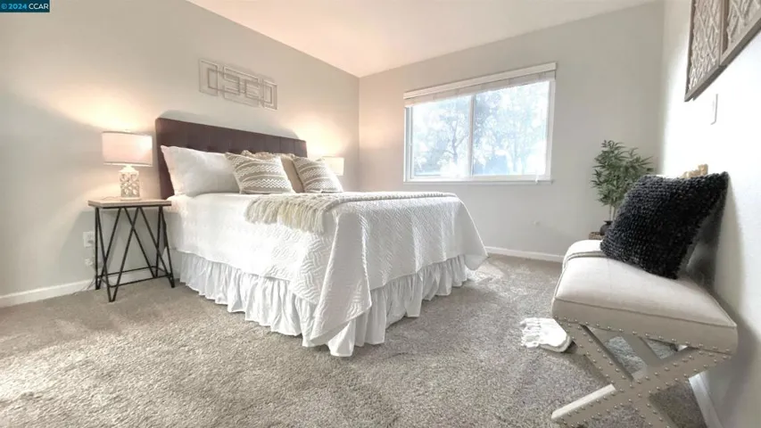 35 Sapphire Ct., Hercules, California 94547