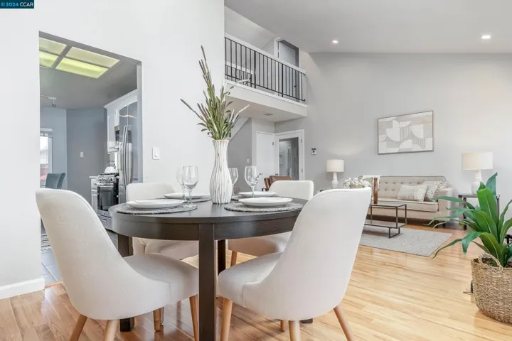 35 Sapphire Ct., Hercules, California 94547