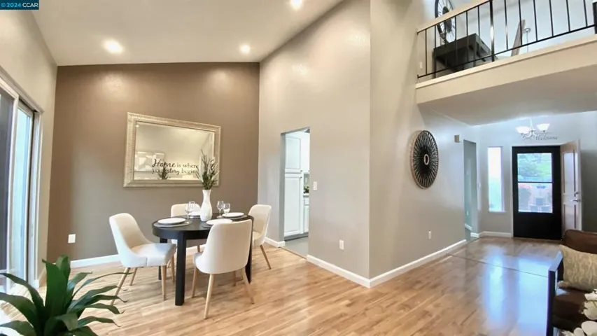 35 Sapphire Ct., Hercules, California 94547