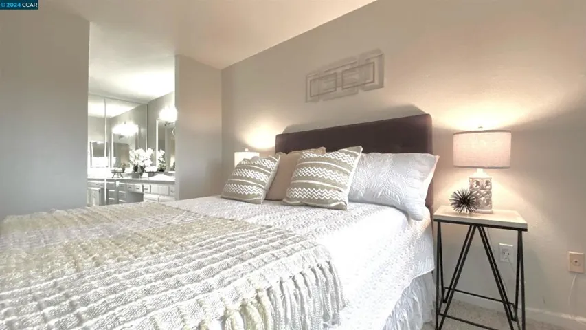 35 Sapphire Ct., Hercules, California 94547