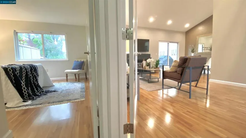 35 Sapphire Ct., Hercules, California 94547