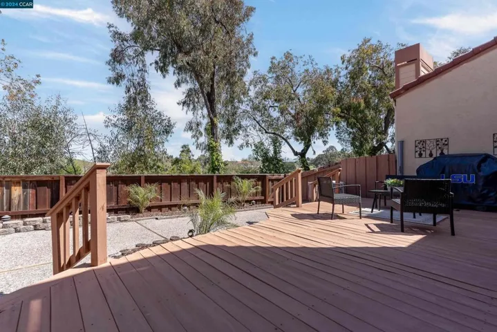 35 Sapphire Ct., Hercules, California 94547