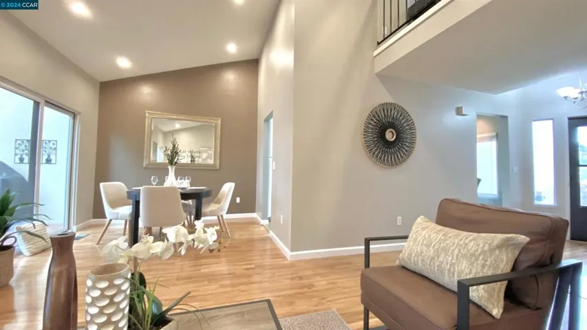 35 Sapphire Ct., Hercules, California 94547
