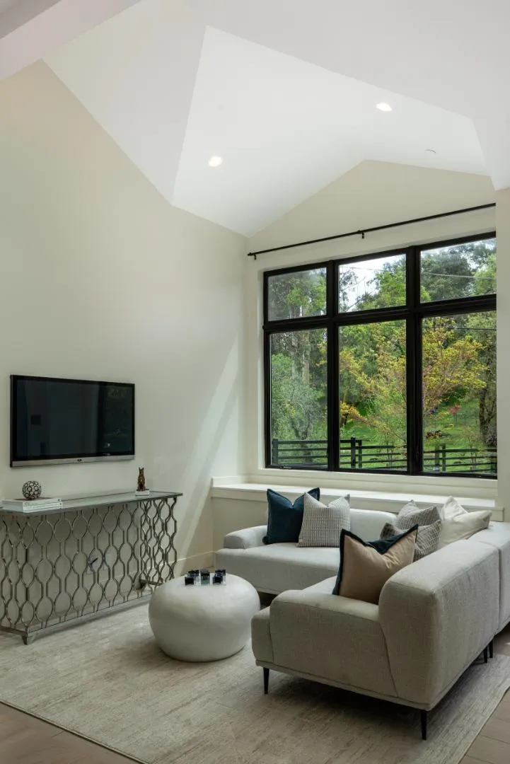 19351 Redberry Drive, Los Gatos, California 95030 home-pic-56