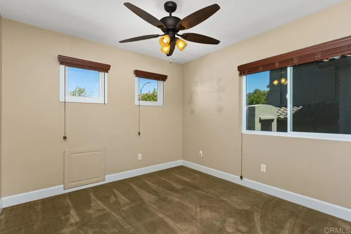 759 Calle Montera, Escondido, California 92025