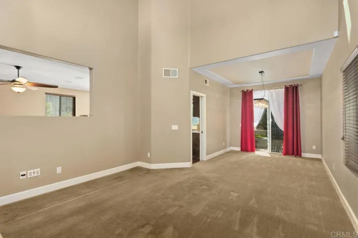 759 Calle Montera, Escondido, California 92025