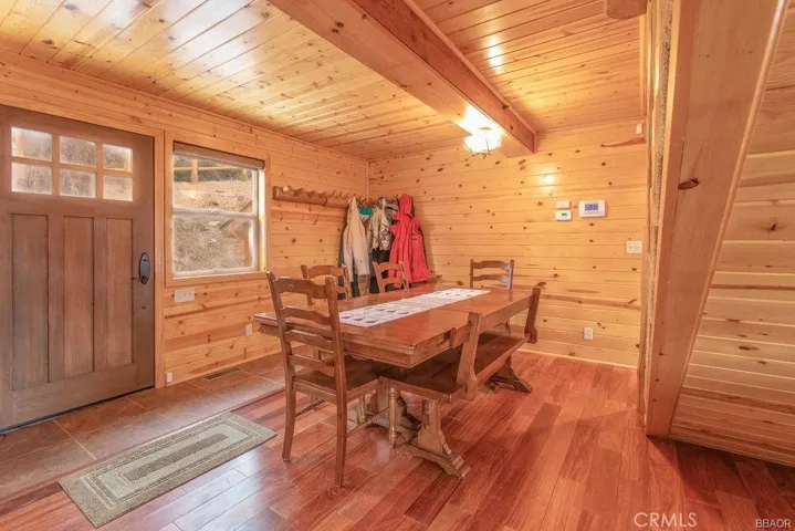 43478 Sheephorn Road, Big Bear Lake, California 92315