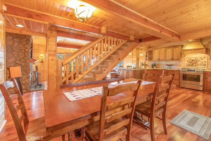 43478 Sheephorn Road, Big Bear Lake, California 92315