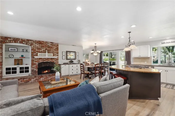 220 Copa De Oro Drive, Brea, California 92823