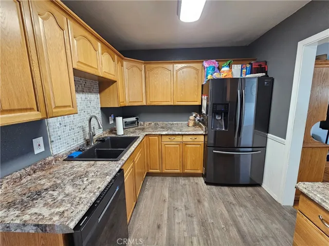 8360 Quartz Avenue, Winnetka, California 91306