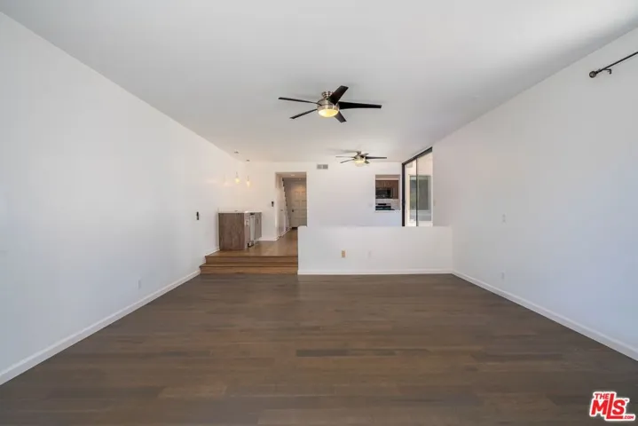 7301 Vista Del Mar B105, Playa Del Rey, California 90293