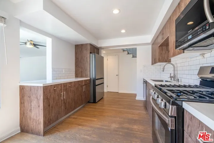 7301 Vista Del Mar B105, Playa Del Rey, California 90293