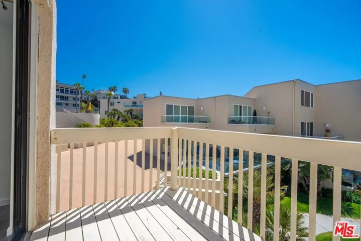 7301 Vista Del Mar B105, Playa Del Rey, California 90293