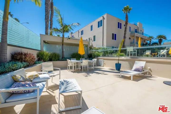 7301 Vista Del Mar B105, Playa Del Rey, California 90293