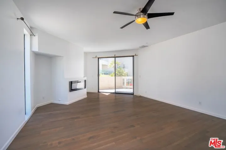 7301 Vista Del Mar B105, Playa Del Rey, California 90293