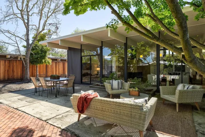 4171 Dake Avenue, Palo Alto, California 94306