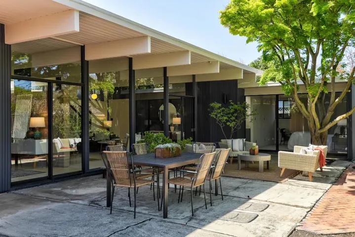 4171 Dake Avenue, Palo Alto, California 94306