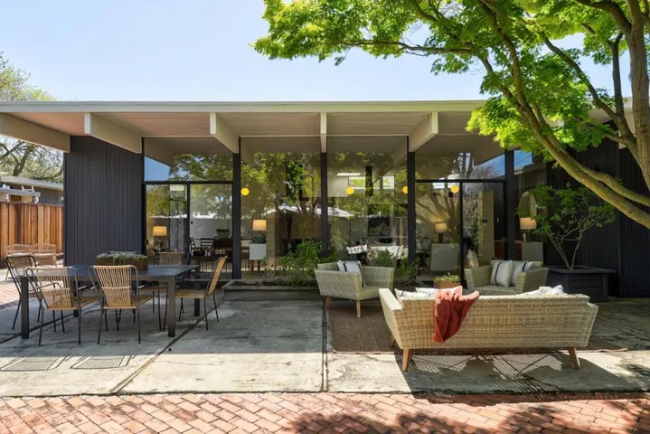 4171 Dake Avenue, Palo Alto, California 94306