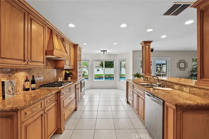 13 Riverview, Trabuco Canyon, California 92679