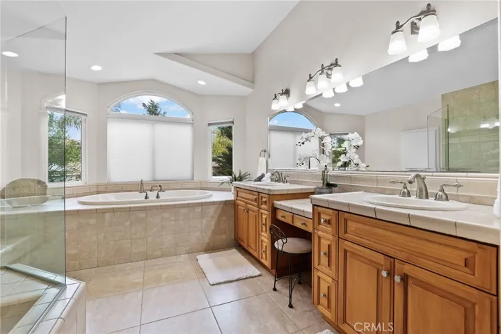13 Riverview, Trabuco Canyon, California 92679