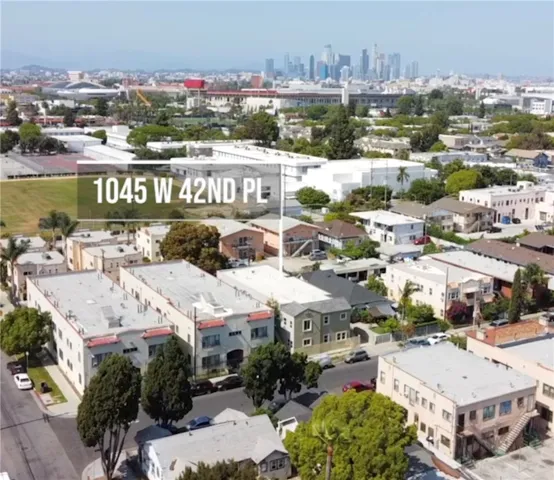 1045 W 42nd Place A, Los Angeles, California 90037