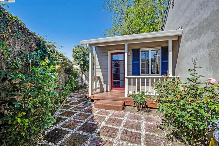 21165 Walker Ct, Castro Valley, California 94546