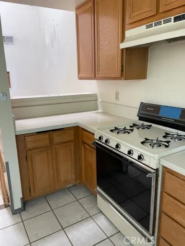 6632 Clybourn Avenue 140, North Hollywood, California 91606