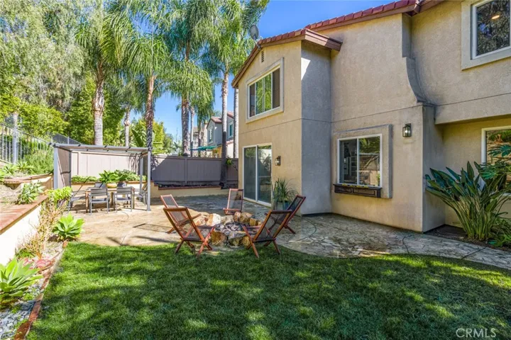 Spacious back yard