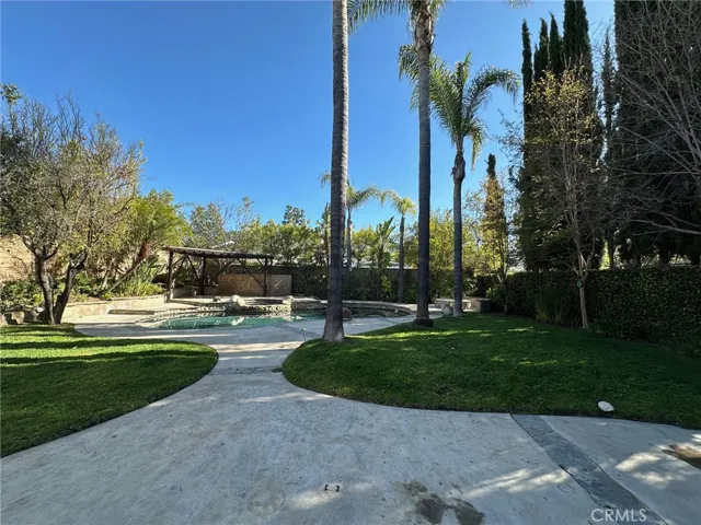 30222 Rainbow Crest Drive, Agoura Hills, California 91301