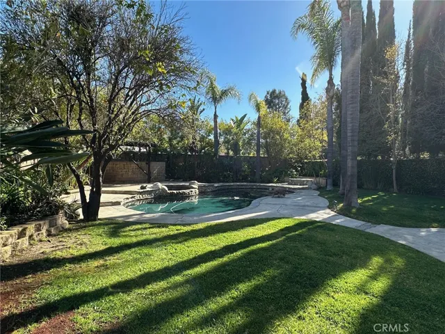 30222 Rainbow Crest Drive, Agoura Hills, California 91301