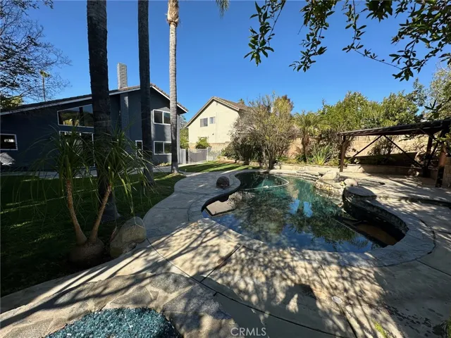 30222 Rainbow Crest Drive, Agoura Hills, California 91301
