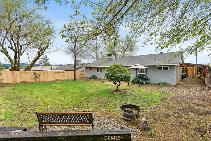 2286 Las Plumas Avenue, Oroville, California 95966