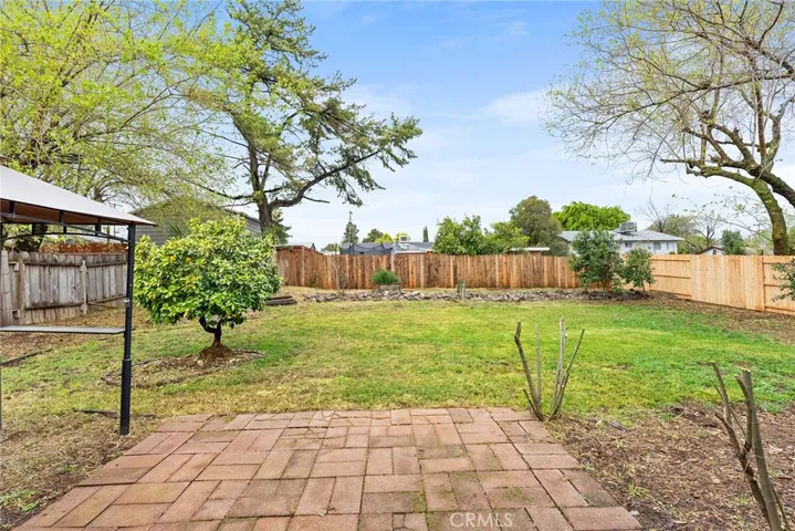 2286 Las Plumas Avenue, Oroville, California 95966