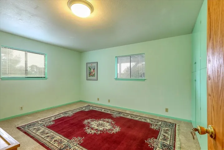 1961 Oxford Avenue, Cambria, California 93428